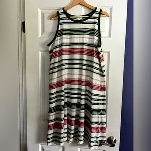 Tee Shirt Sleeveless with pockets